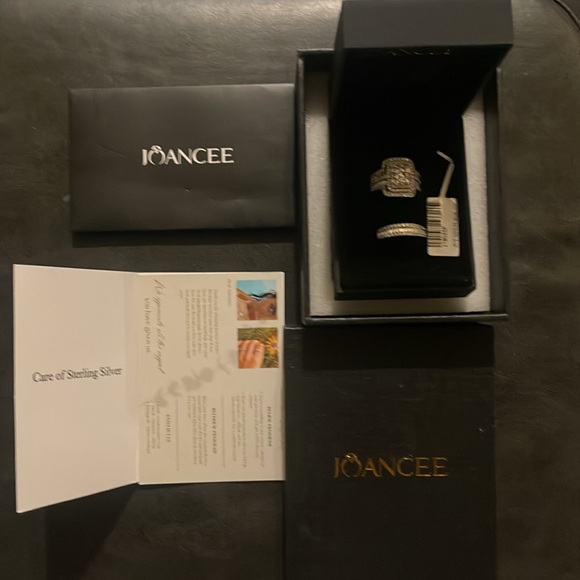 Sterling Silver Joancee ring - Picture 2 of 2